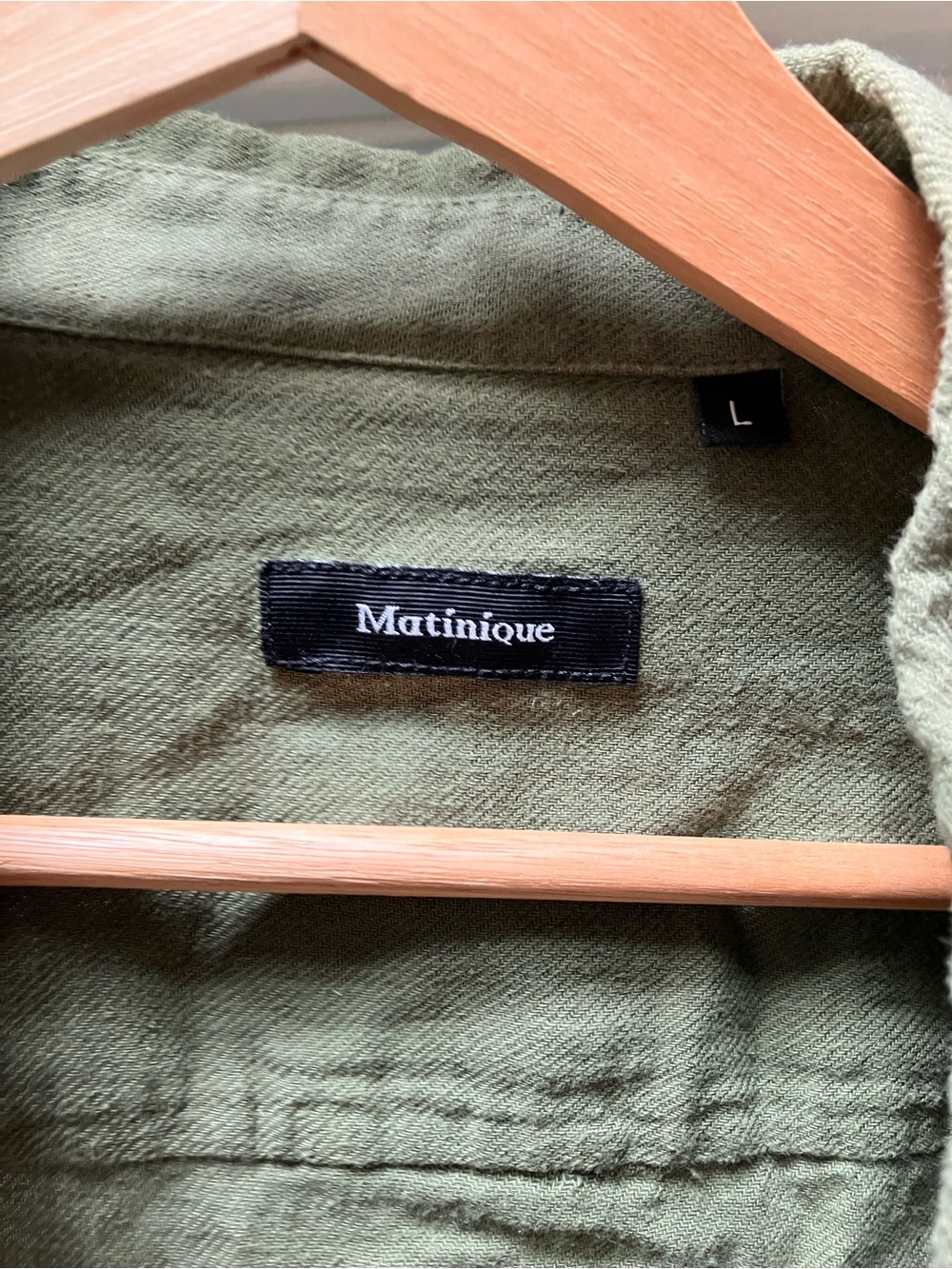 Matinique linen Men's Casual Button-Down Shirt in Olive Green